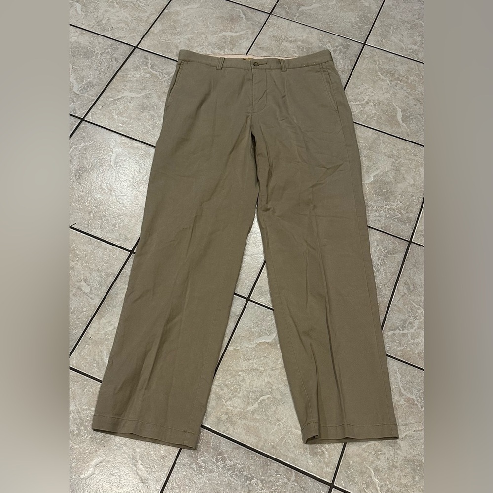 Tommy Bahama Cotton Blend Khaki Flat Front Chino Size 34x34